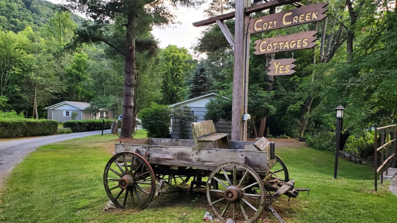 Cozy Creek Cottages Maggie Valley Eksteriør billede