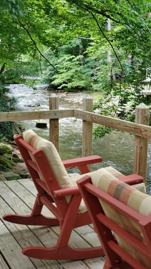 Cozy Creek Cottages Maggie Valley Eksteriør billede